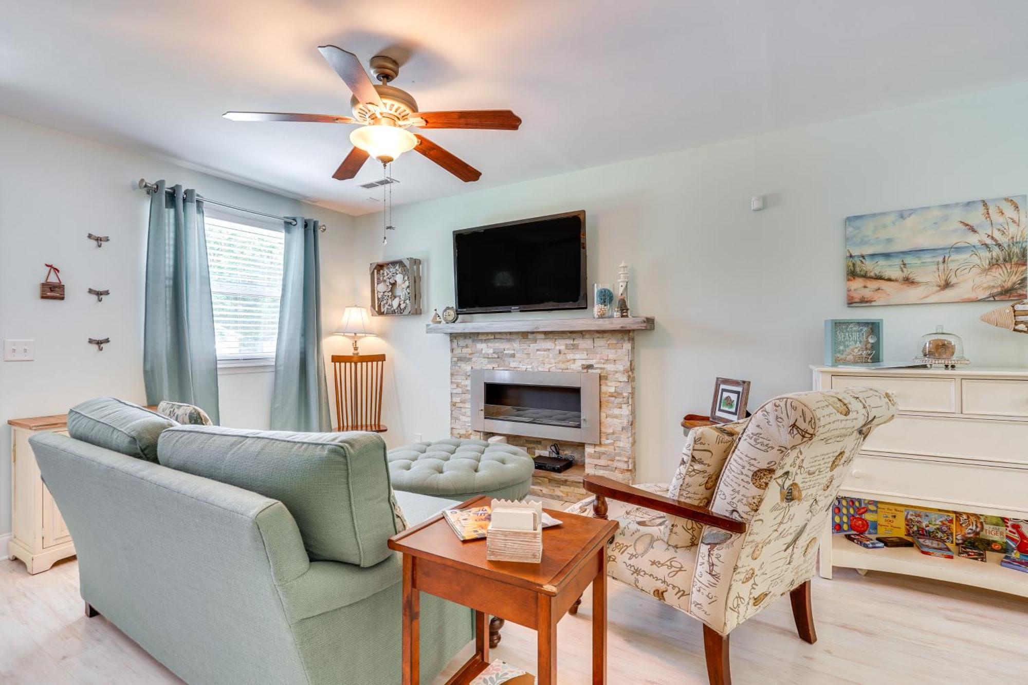 Cozy Goose Creek Escape With Patio And Grill 빌라 외부 사진